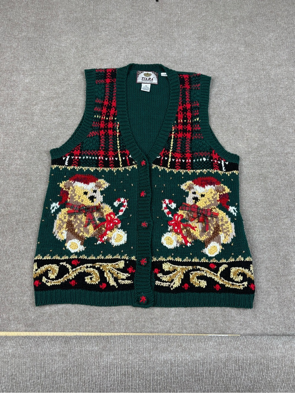 Tiara International Medium Holiday Ugly Christmas Sweater Vest Teddy Bears Vtg
